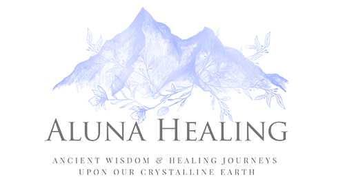 Aluna_mountain_logo